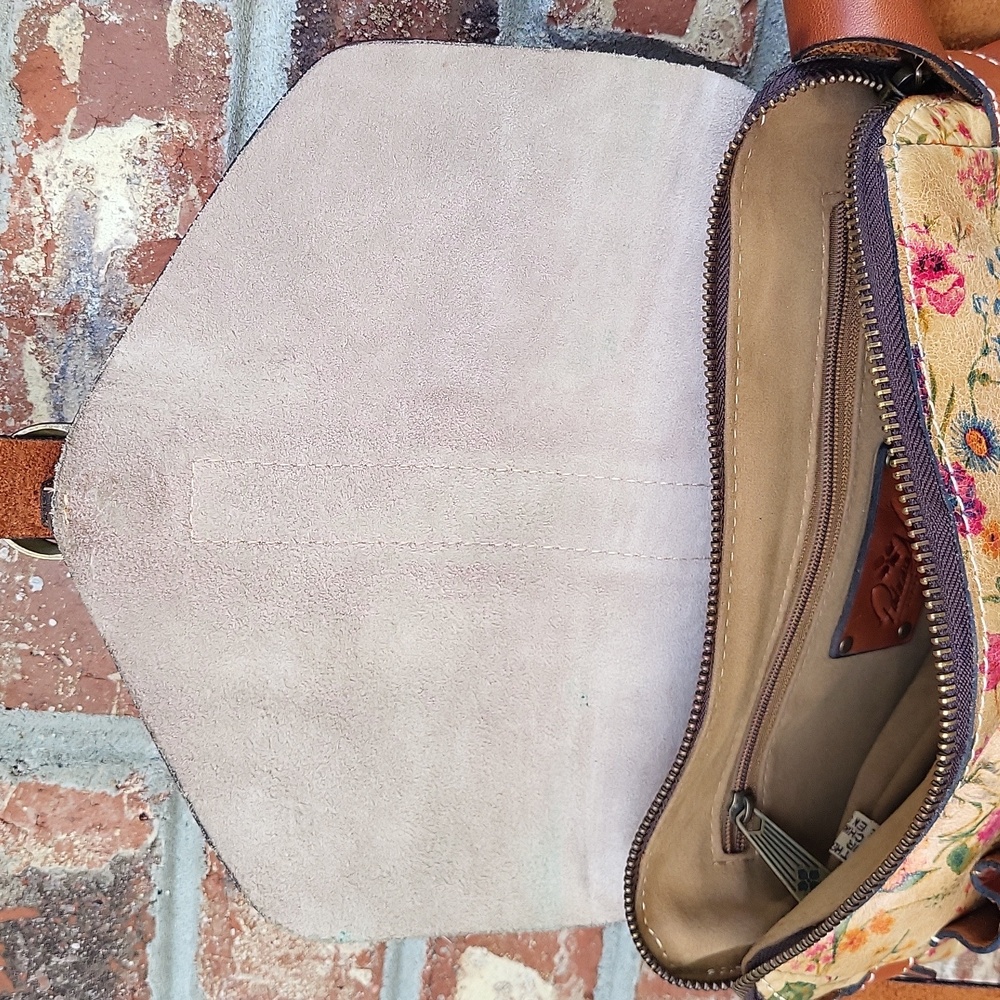 Patricia Nash Prairie Rose Praga Flap Crossbody  - Picture 12 of 16